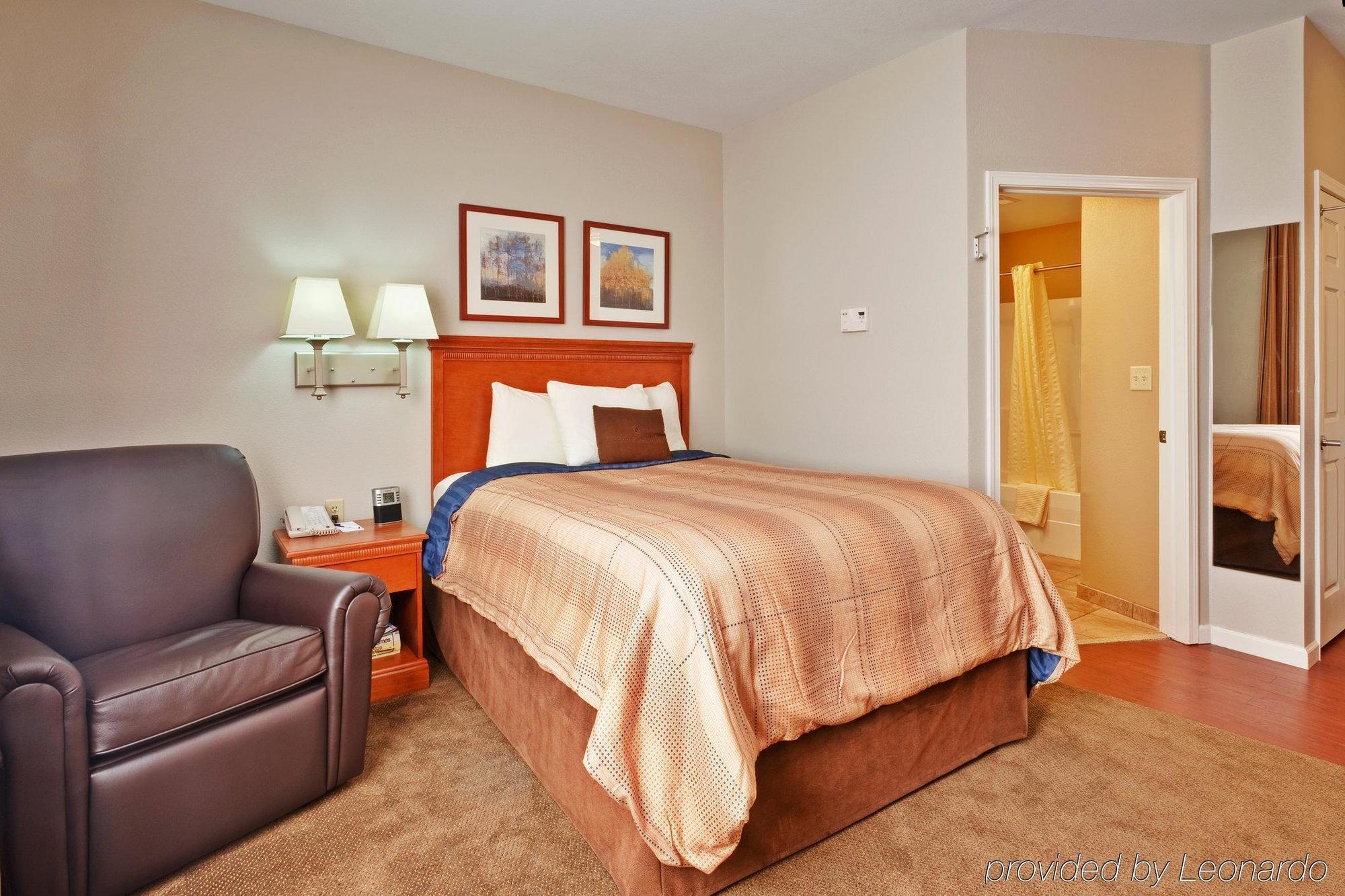 Candlewood Suites Buffalo Amherst Zimmer foto